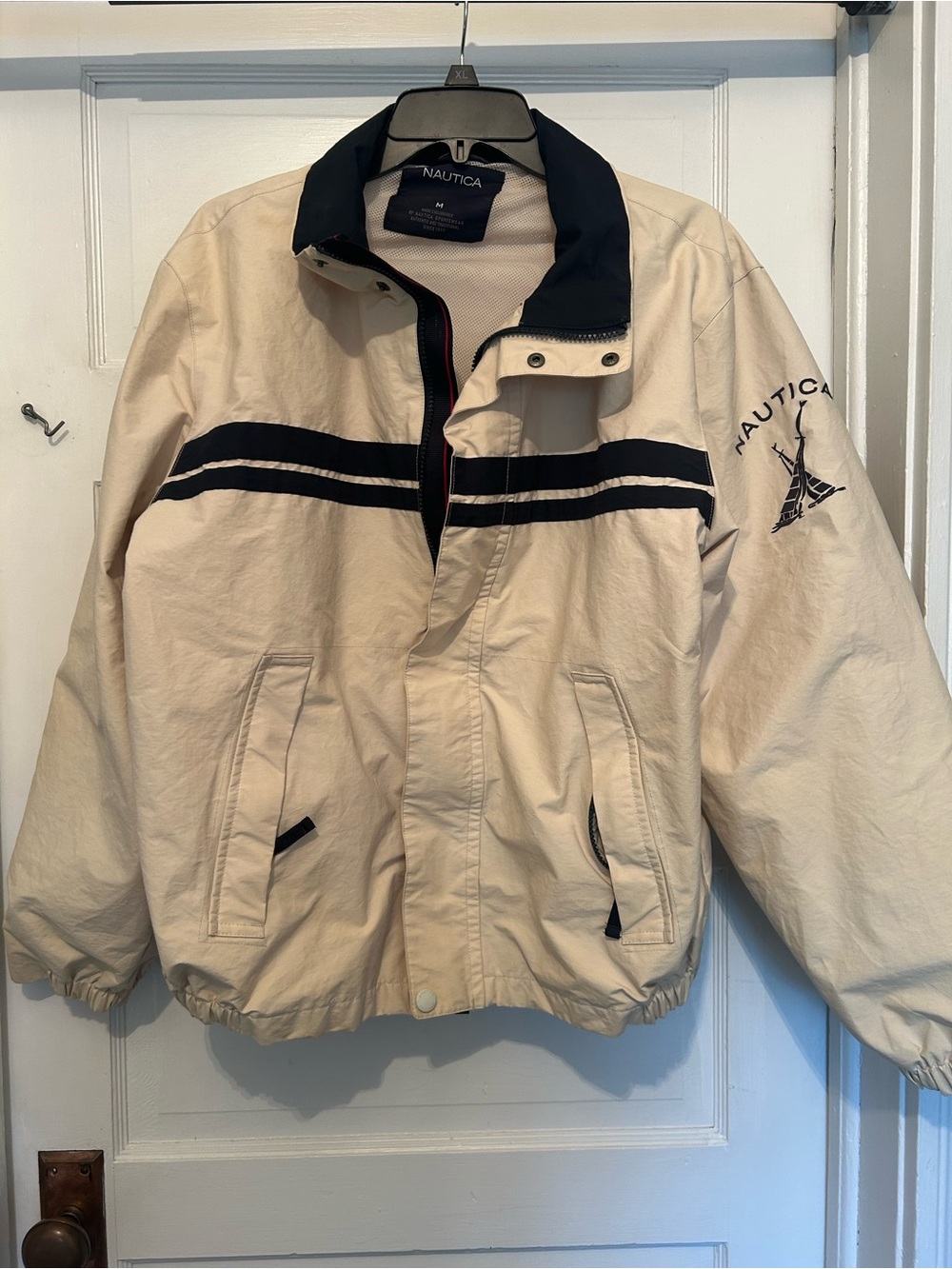 Nautica Men's Cream Windbreaker Jacket with Black Trim vintage
